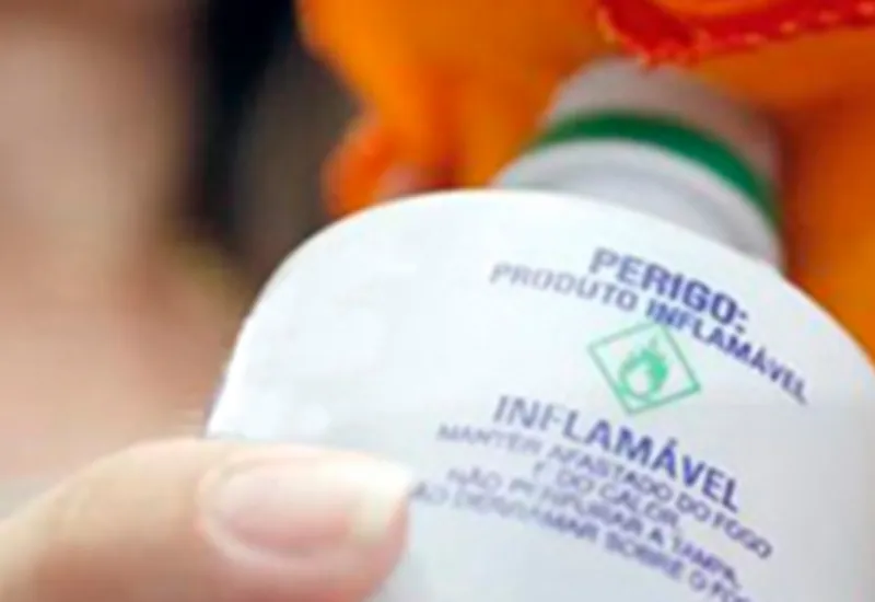 Álcool 70° GL: esclarecimentos sobre a regulamentação da ANVISA relativa à comercialização do álcool líquido de alta graduação.